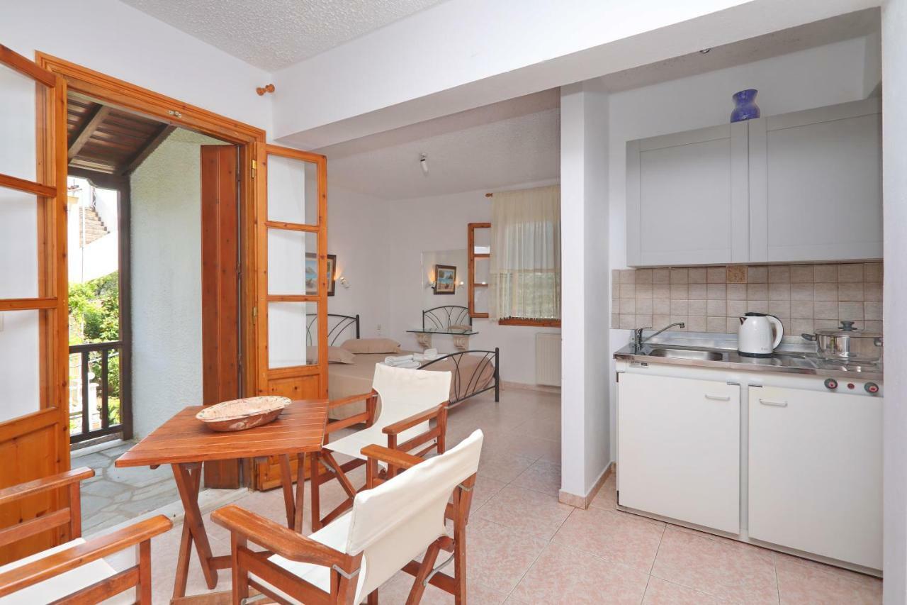 Marlitsis Apartments & Studios Skopelos Exterior foto
